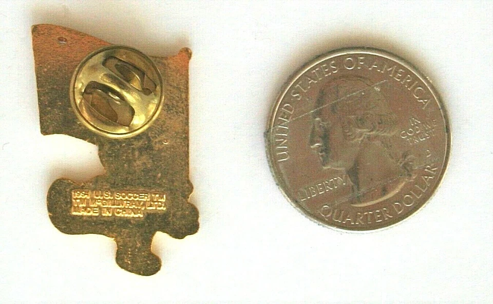 PIN PATROCINADOR DE FÚTBOL DE EE. UU. COPA DEL MUNDO HAWAIANO PUNCH MAN 1994/ Foto 2 de 2