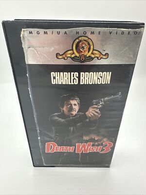 Death Wish 3 VHS 1986 Big Box MGM  In Rental Box 1987 Edition Read Description