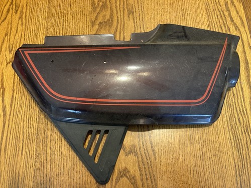 Honda CB750F CB750K Side Cover Grommet Set – Includes 4x 17247-303-000 & 2x 83551-300-000 (Made In Japan)