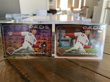 2024 Topps Series 2 Holiday Foil Beach Umbrella Stuart Fairchild 3/50 Reds