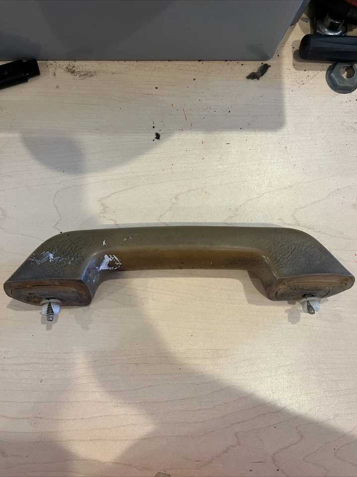 MID 80S REPOSABRAZOS MANIJA PUERTA TIRADOR LH Mitsubishi Mighty Max Dodge Ram 50 Foto 2 de 2