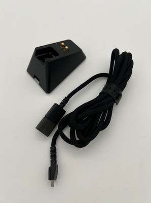 Razer Basilisk Ultimate NUR DIE LADESTATION Ausstellungsstück USB