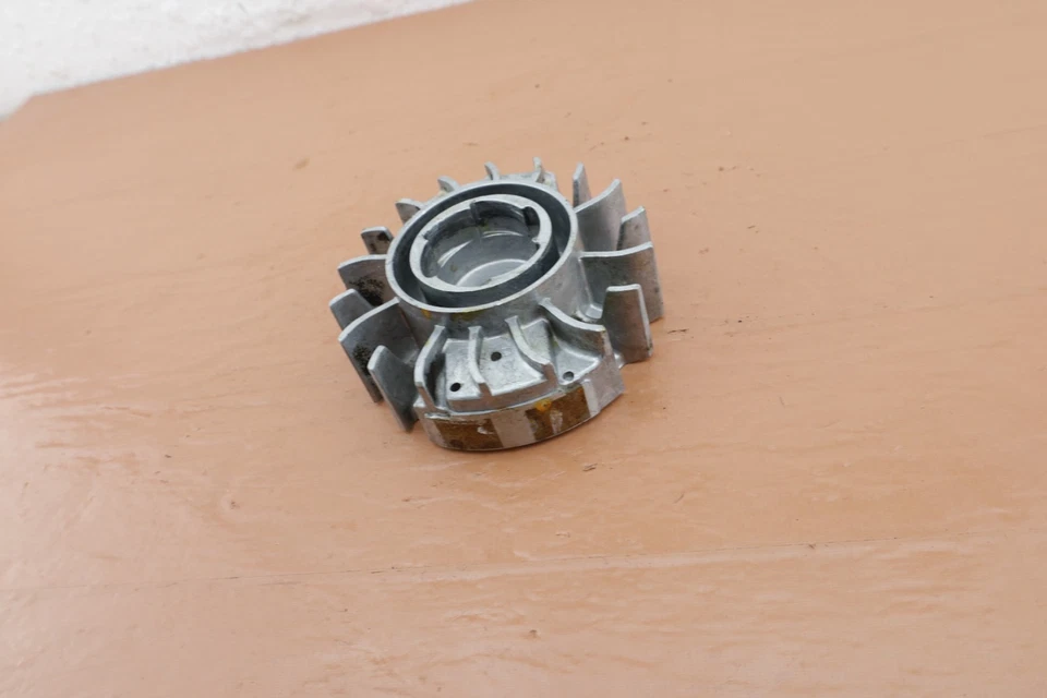 Craftsman 358.356070 Chainsaw OEM Flywheel 039127 - Image 4 of 4