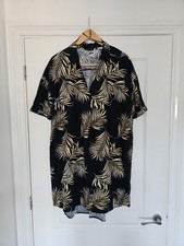 Ladies relaxed fit  casual dress size 18. Linen blend. New without tag