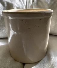 VTG Robinson Ransbottom RRP Co Roseville Ohio 2 Quart Crock Height 6” & Diameter