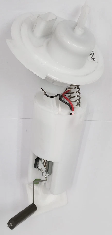 Bomba de combustible eléctrica Bosch F00E193360 para Chrysler Dodge Town & Country 2004-2007 Foto 2 de 4