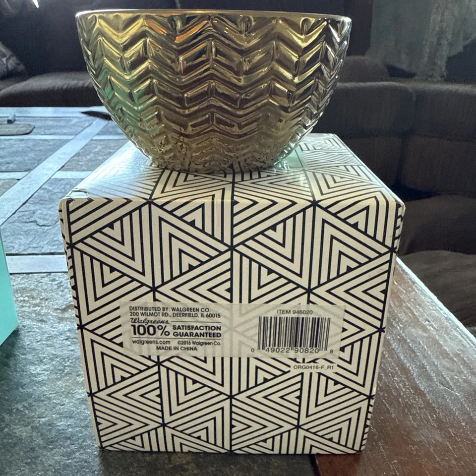 Modern Expressions Mini Bowls 4 Inch - Metallic Gold & Silver Tone New - Image 2 of 3