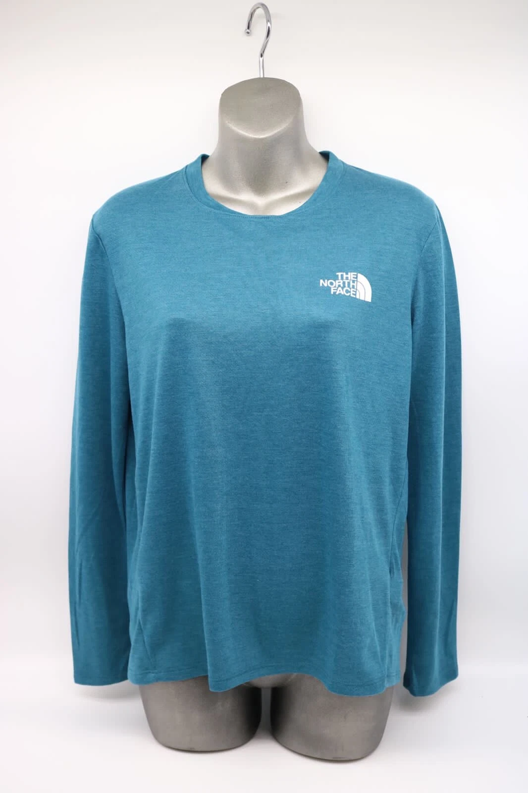 The North Face Women’s Wander Long-Sleeve T-Shirt – 1045