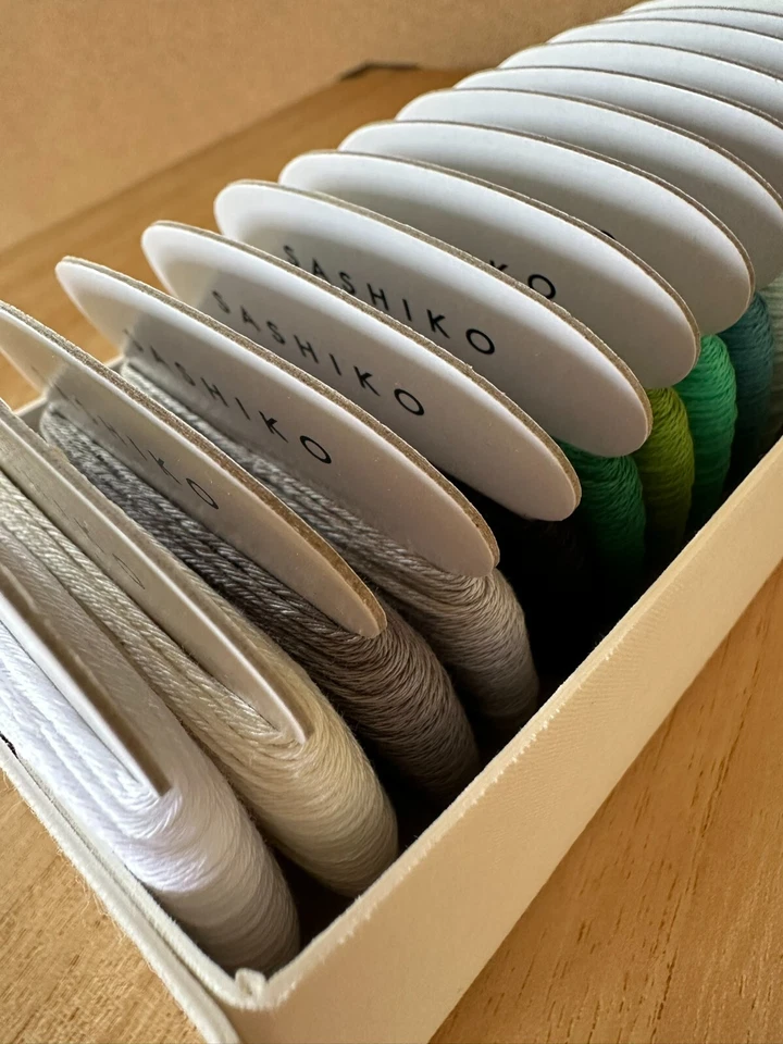 Japanese Sashiko Thread Set 29Colors Embroidery Sewing Daruma Value Set - Image 3 of 4