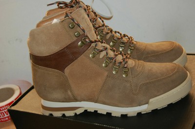 frye summit hiker