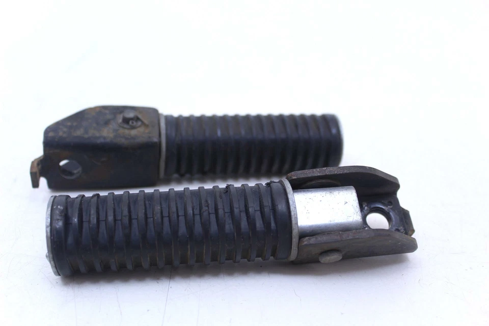 1972 HONDA CB350 OEM ПЕРЕДНИЕ И ЗАДНИЕ ПОДНОЖКИ КОЛЫШКИ СТУПЕНИ КОМПЛЕКТ R5.BX6 - Изображение 2 из 4