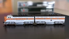 N Kato Western Pacific Locomotive Set 176-1203 F3A DCC Ready 176-1208 F3B WP NEW