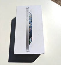 Apple iPhone 5 - empty box only - pristine