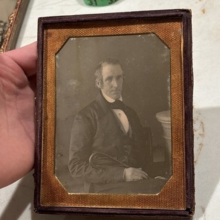 1/2 Plate Antique 1840s Handsome Man Daguerreotype Photo Leather Case