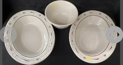 These are Longaberger Pottery Woven Traditions Red & green serving dishes. 