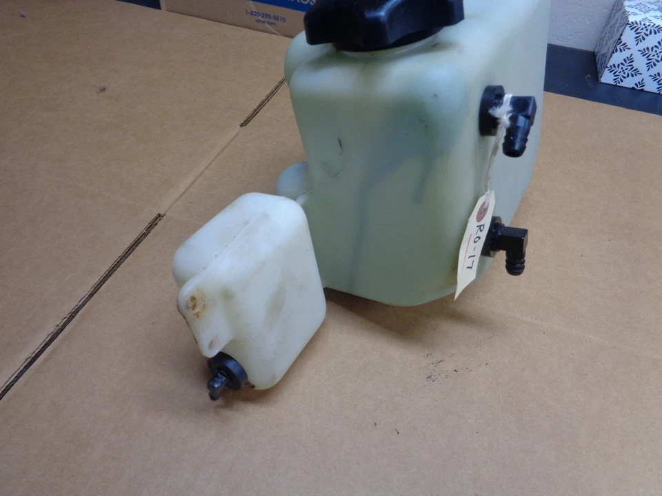 SKI-DOO 1995 1996 1997 F-2000 TANQUE DE ACEITE DEPÓSITO FORMULA MACH 600 670 780 GRAND Foto 3 de 4