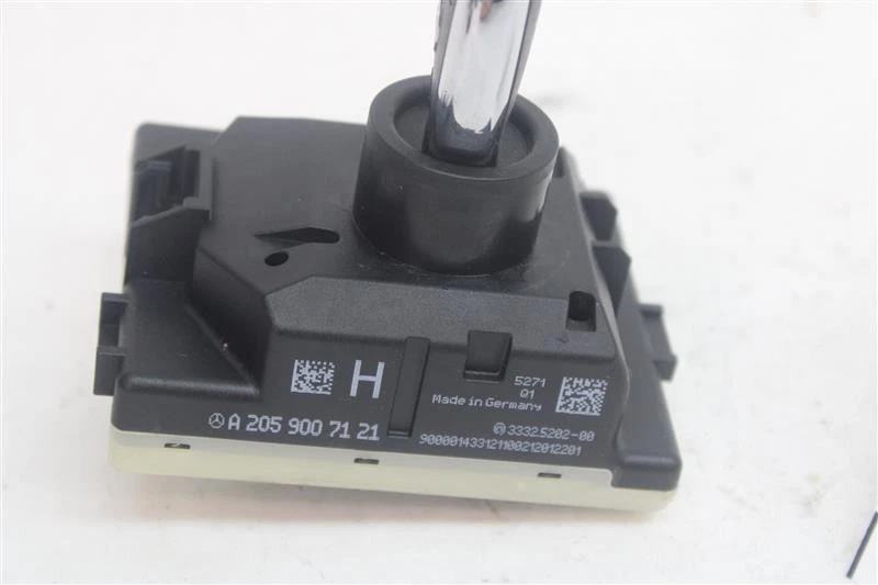 Used Ignition Switch fits: 2016 Mercedes-benz Mercedes c-class 204 Type Sdn C300 Foto 2 de 4