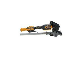 DEWALT DCST922 20V MAX 14 inch Cordless Folding String *FOR PARTS*..
