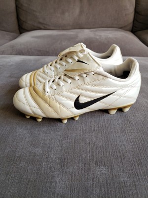 Size 6.5 - RARE!! Nike Premier FG Tiempo Leather Pearl White