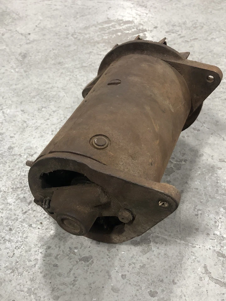 Генератор переменного тока Willys Jeep CJ MB GPW #4 - Изображение 4 из 4