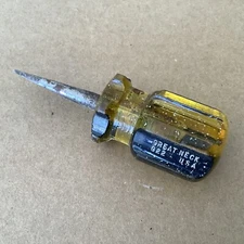 Vintage Stubby Screwdriver Great Neck G22 Round Shank Flathead  Made in the USA