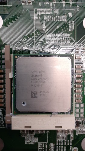 Dell Dimension Desktop Motherboard 0F5949 CPU SL6VU 2 GB +256 - Bild 2 von 3