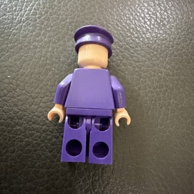 Lego Knight Bus Driver - Conductor 4755 Harry Potter Minifigure