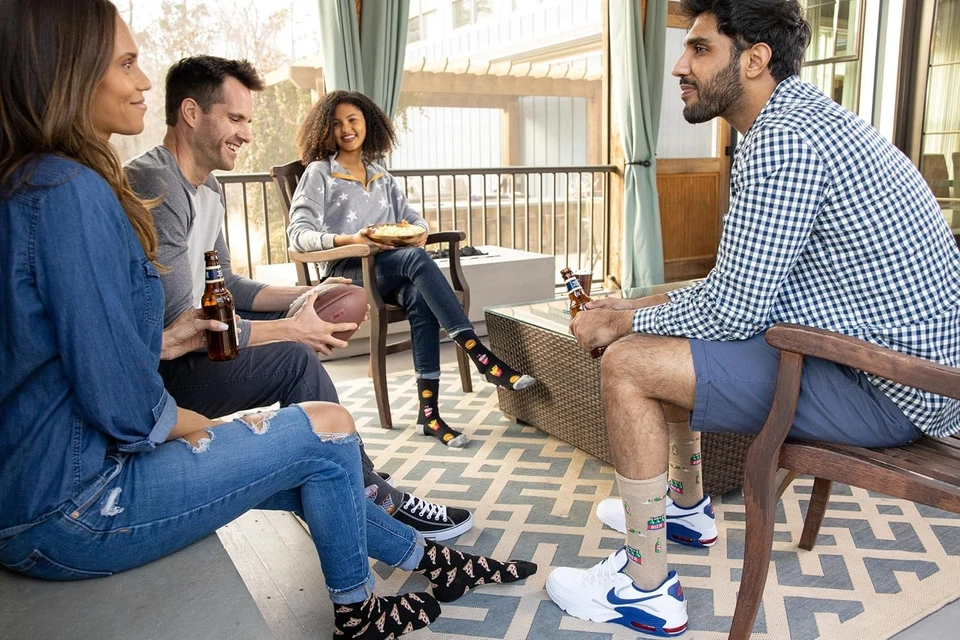 Hot Sox womens Fun Occupation 4-10, Sewing Supplies (Sweatshirt Gray Heather)  - Image 4 of 4