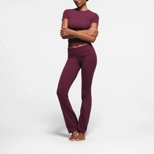 Skims Cotton Jersey Foldover Pant in Deep Berry, Size Large