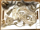 Hand Curated 20 Pc Vtg Faux Pearl & Gold Costume Jewelry Necklace Brooch Lot V20