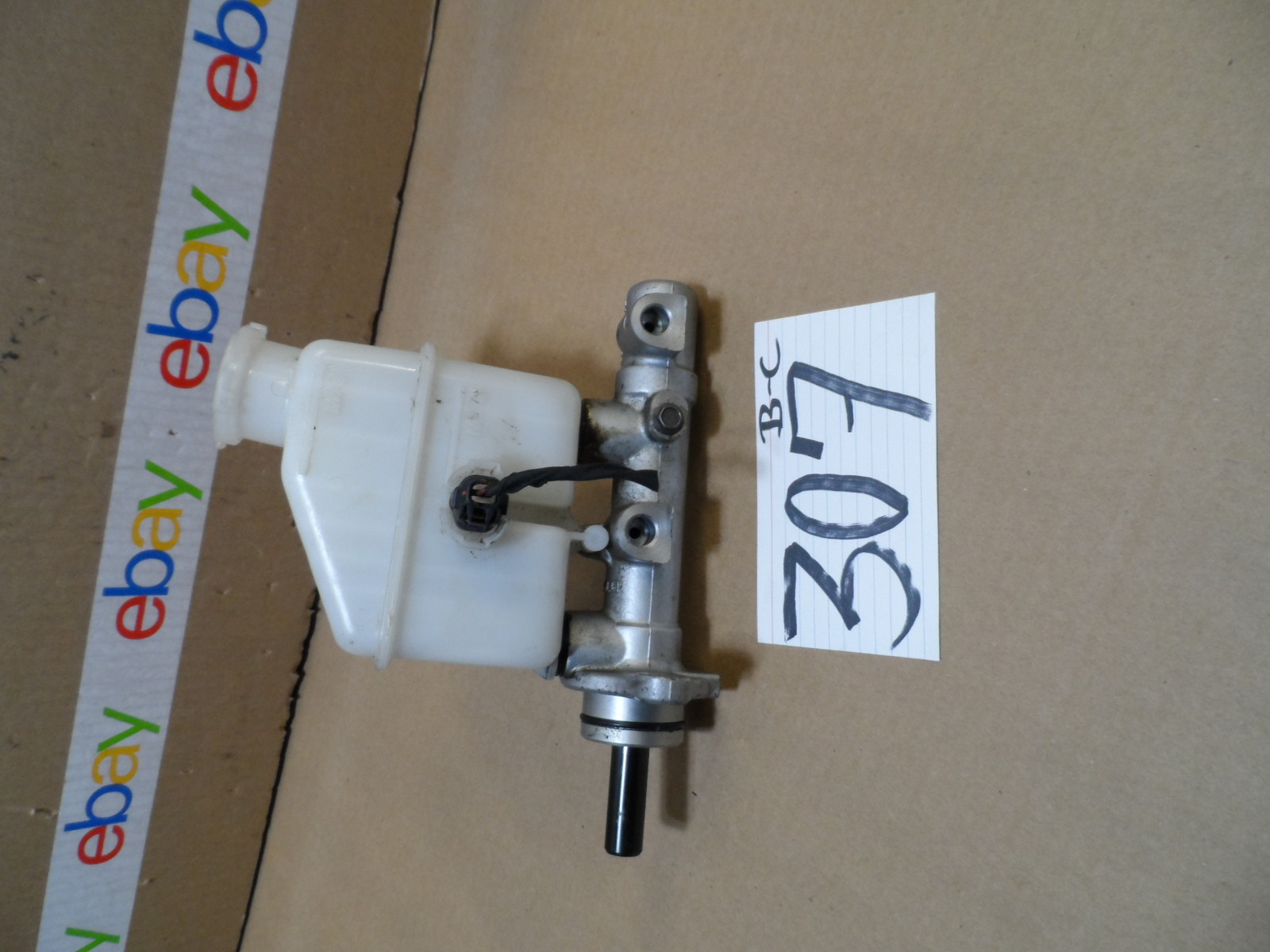 2012 Kia Forte 2.4L, Auto, FWD Used Master Brake Cylinder #307-BC