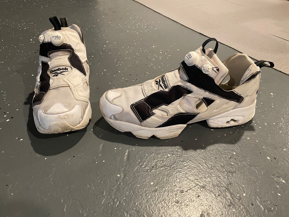 SIZE 13 Reebok InstaPump Fury Overbranded White Black Slip SIZE 13 Reebok InstaPump Fury Overbranded White Black Slip