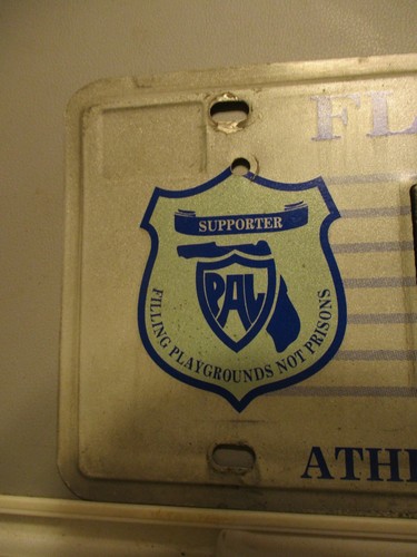 STATE FLORIDA OBSOLETE 2007 POLICE ATHLETIC LEAGUE LICENSE PLATE PAL SUPPORTER - Picture 2 of 5