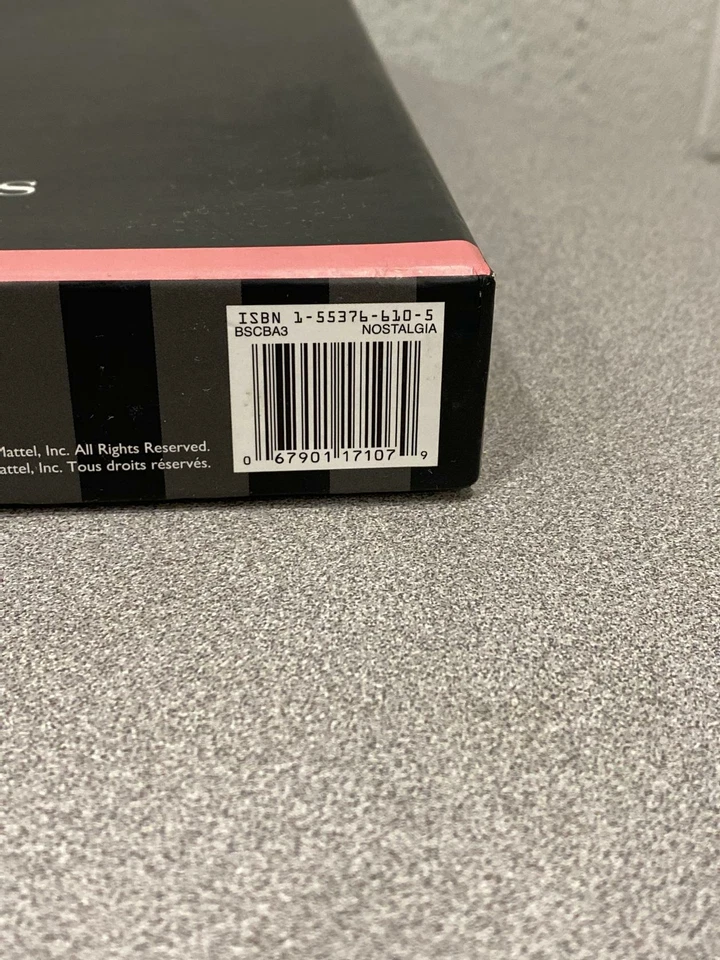 Álbum de recortes Barbie Nostalgia 2005 Foto 3 de 4