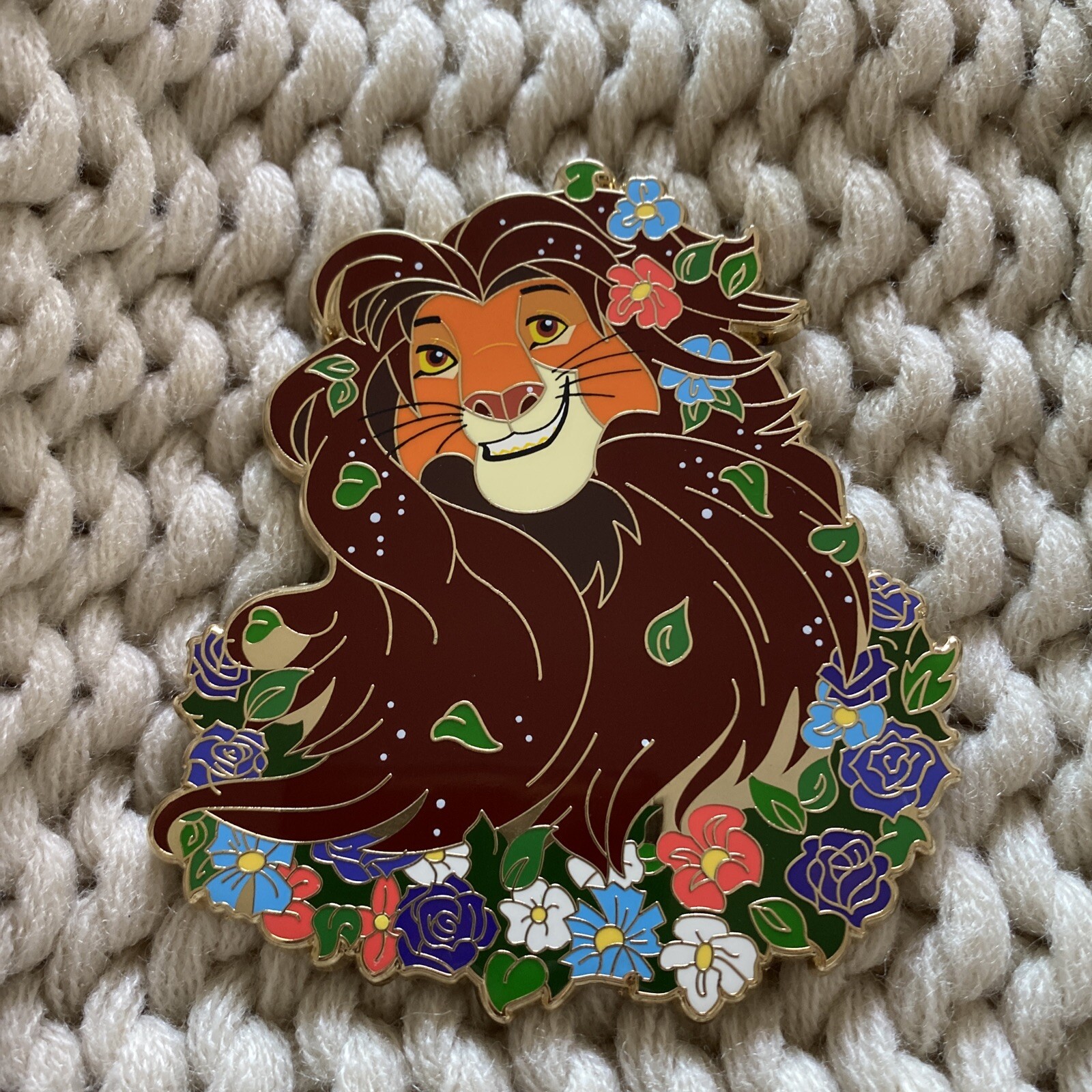 “Pretty Princess” Simba Pin | Deviant Fantasy | LE 75