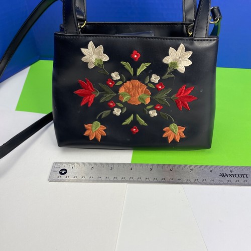 Relic Faux Leather Floral Shoulder Bag Double Strap Black Embroidered - Picture 7 of 9
