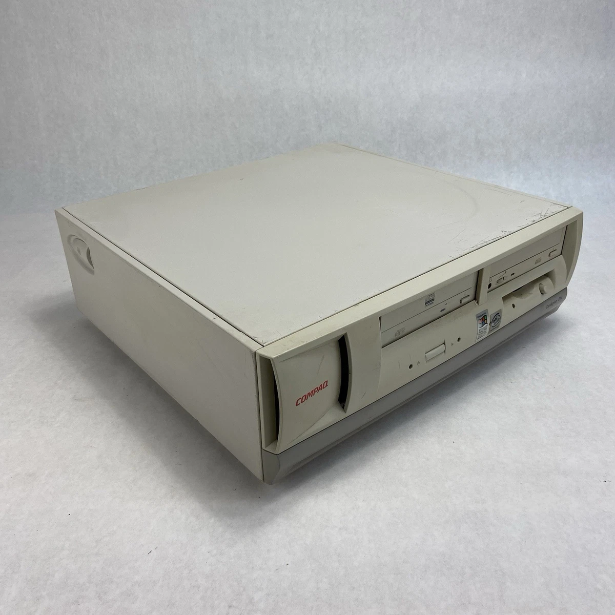 Compaq Intel Pentium III PC Desktops & All-In-One Computers for