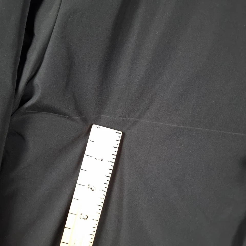 VANS Jacket Mens S Small Black Parka Coat Hooded Insulated - Image 4 of 4