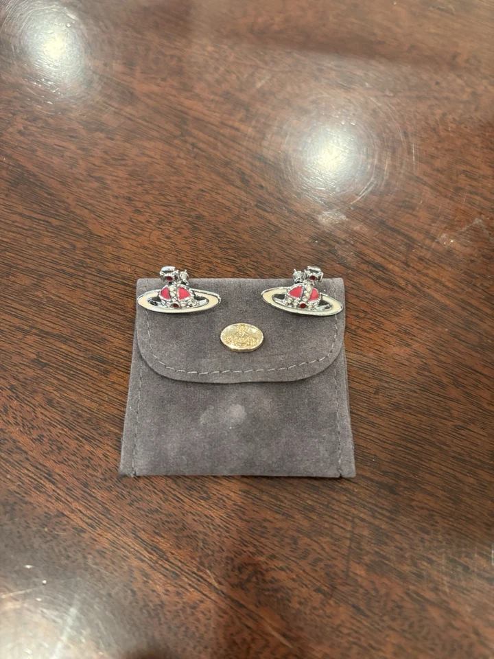 Pendientes Vivienne Westwood Cristal Orbe Rosa Foto 2 de 3