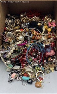 10 Pounds Mixed Metal/Material Scrap Crafter's Jewelry