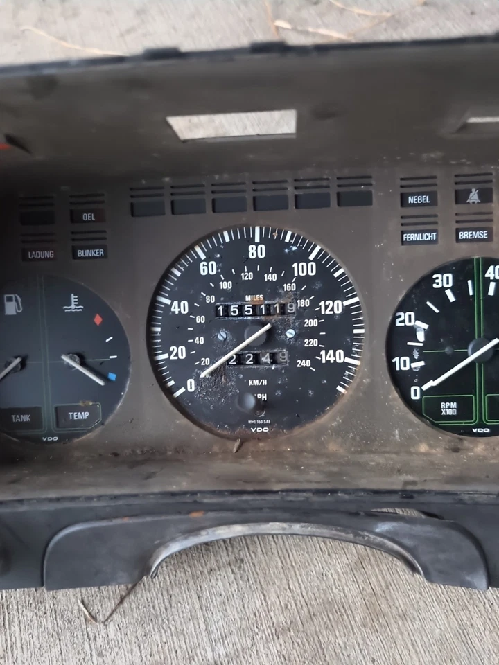 BMW E24 Euro Spec Gauge Cluster 156 k millas 633csi 635csi Serie 1 - 77-82 Foto 3 de 4