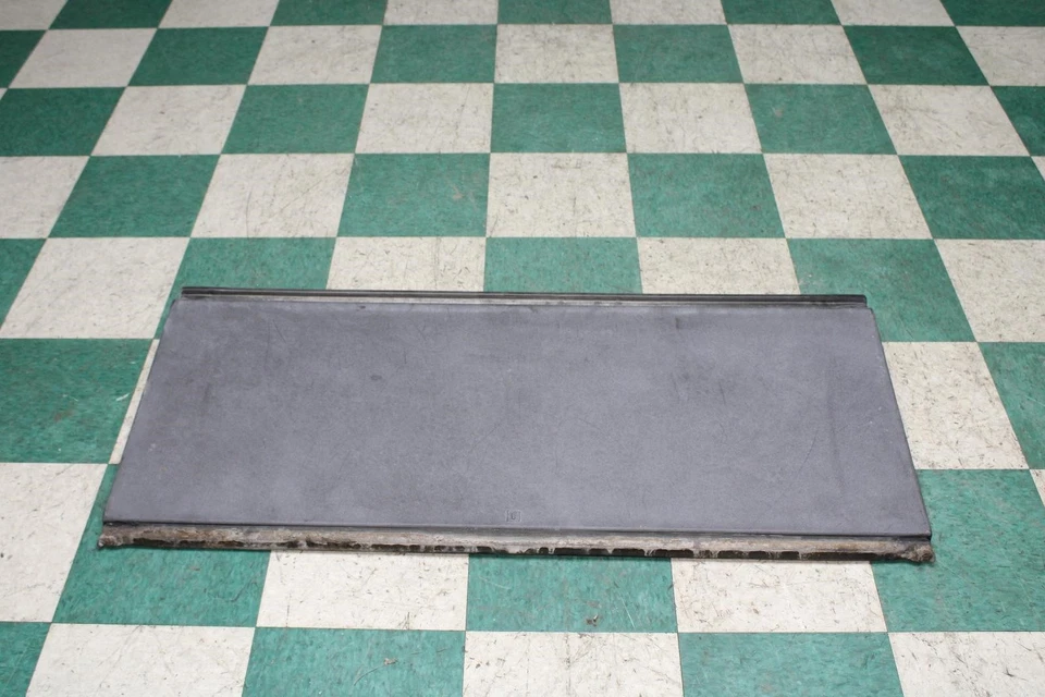 02-13 AVALANCHE Black Rear Gate Back #3 Bed Tonneau Cover Panel OEM Factory WTY Foto 2 de 4