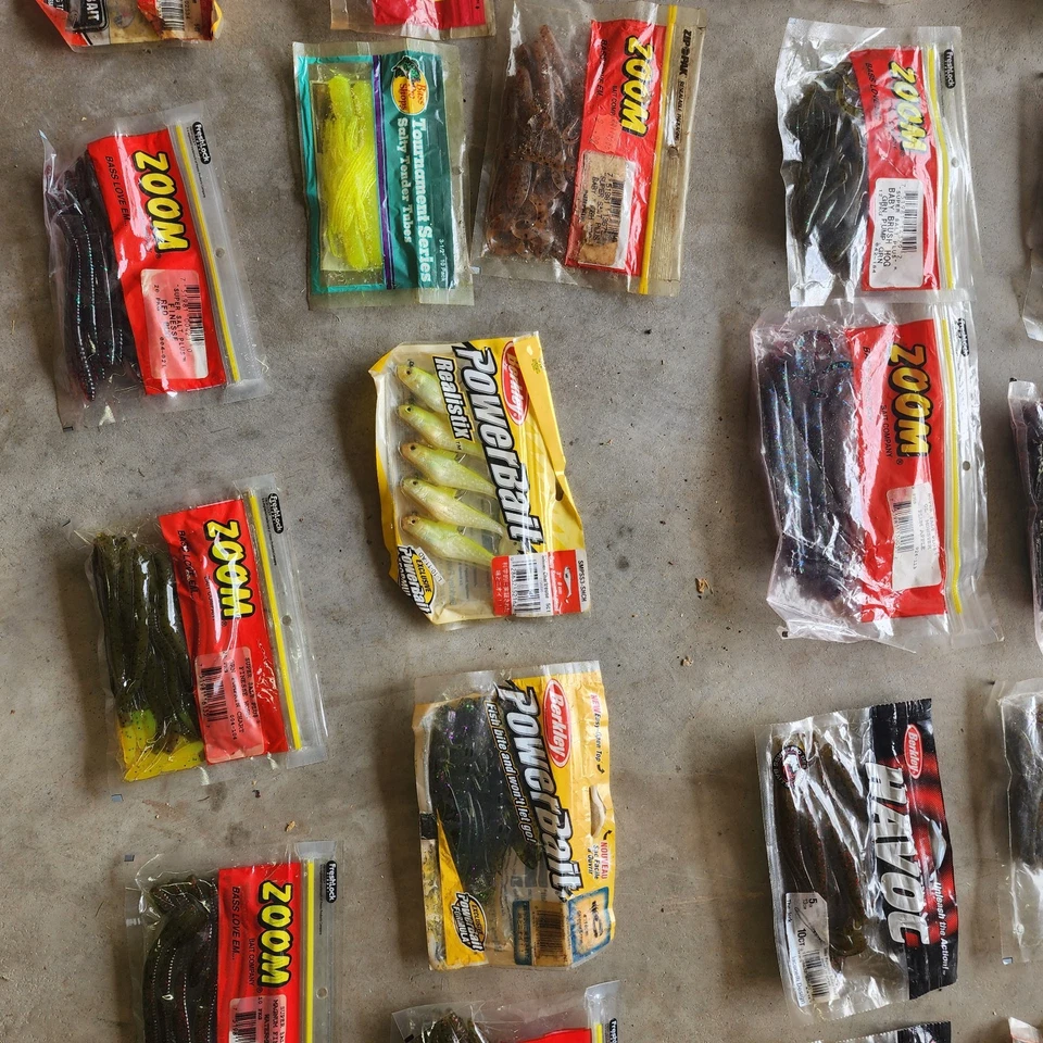 Zoom Zipper Power Bait Culprit Worms Crawdads Swim Baits 38 Packs - Image 2 of 4