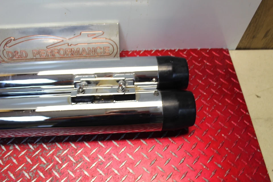 Harley Davidson Electra Glide 2011 silenciadores de escape antideslizantes 3 pulgadas Eg136 Foto 2 de 4