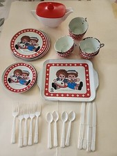 Vintage 1972 Bobbs-Merrill Co RAGGEDY ANN & ANDY  Tin Toy Tea Set Plates tray
