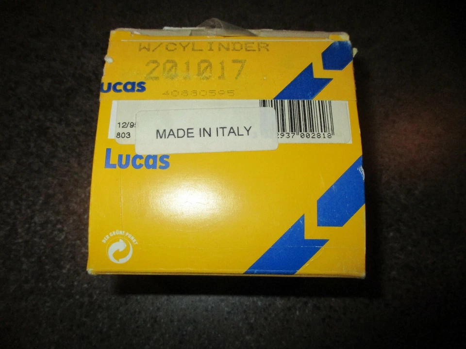 Cilindro de rueda trasera NOS Girling #201017,40880595 1972-80 Audi 80, Fox,Passat,4000 Foto 2 de 4