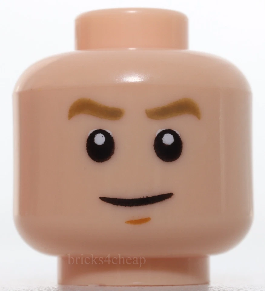 Cabeza Lego Cejas Bronceadas Oscuras Turrón Medio Mentón Hoyuelo Sonrisa Desequilibrada Cejas Elevadas Foto 2 de 2