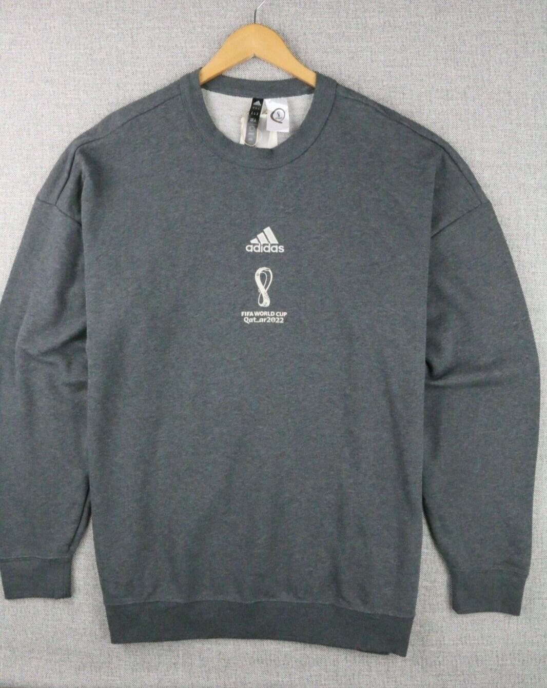 FIFA World Cup 2022™ Official Emblem Sweatshirt Gray Sz XL Qatar Men Embroidery image 2
