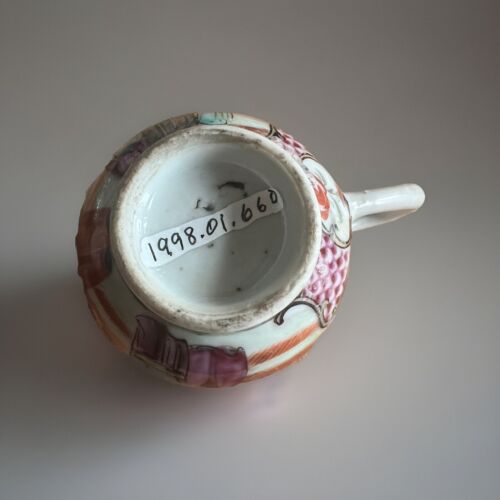 Antico set mandarino cinese, 2 ciotole da tè, 1 piattino e 1 tazza da caffè, XVIII secolo - Foto 9 di 24
