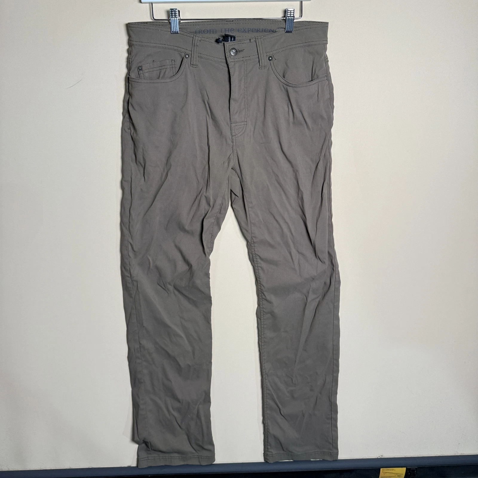 pRana Performance Stretch Soft Shell Hiking Pants Beige Khaki Men's Size 34x34
